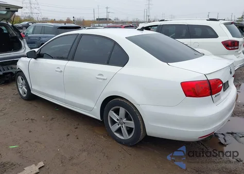 2012 Volkswagen Jetta 2.0L Tdi z USA, uszkodzony, nr VIN 3VW3L7AJ4CM089655